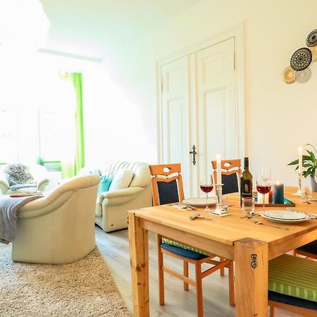 Md-8 Kleiststrasse 4 - Zentral Nur 5Min Bis Zur Innenstadt - 2Schlafzimmer-Smart Tv-Badewanne-Innenhoflage マクデブルク エクステリア 写真